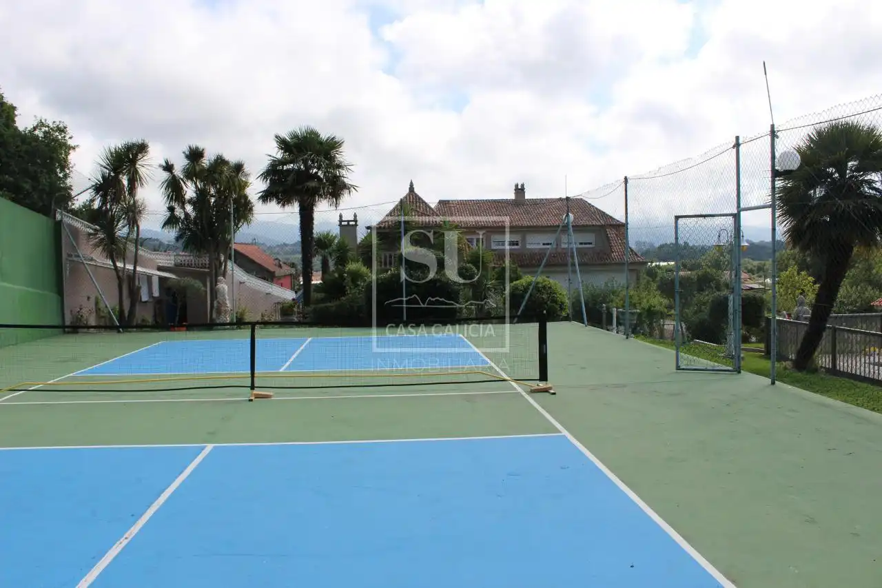 Vista exterior de Casa o chalet en venta en Nigrán con Calefacción, Jardín privado y Terraza