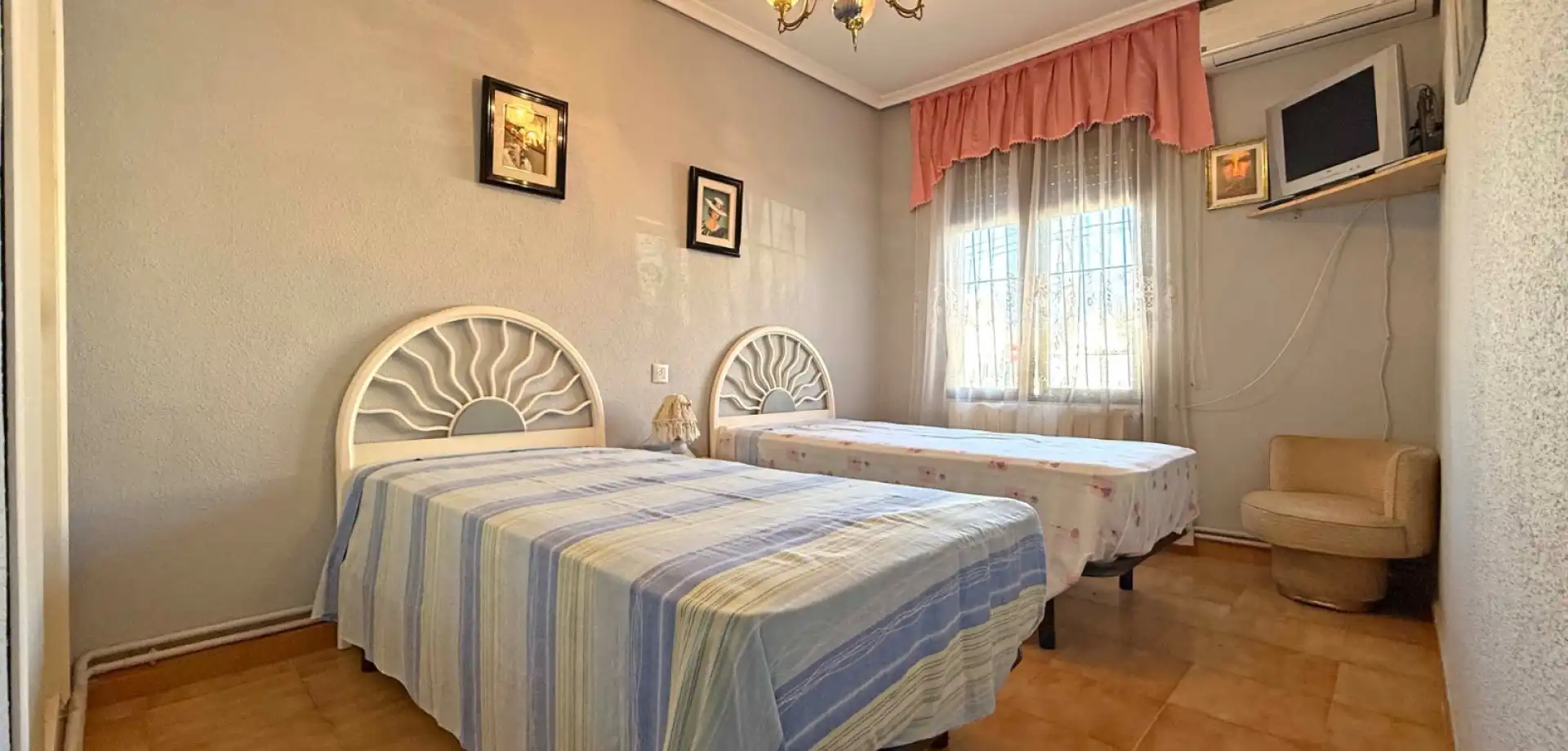 Habitación de Casa o chalet en venta en Torrevieja