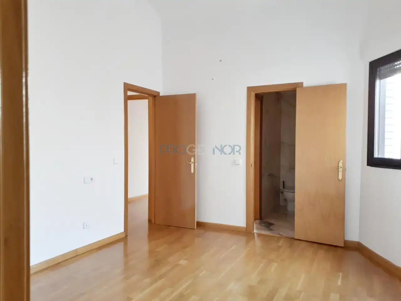 Bedroom of Duplexes for rent in León Capital   with Heating and Parquet flooring