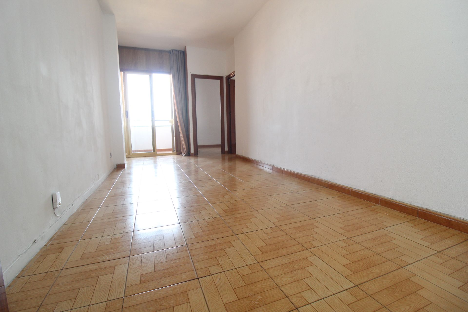 Living room of Flat for sale in  Barcelona Capital  with Balcony