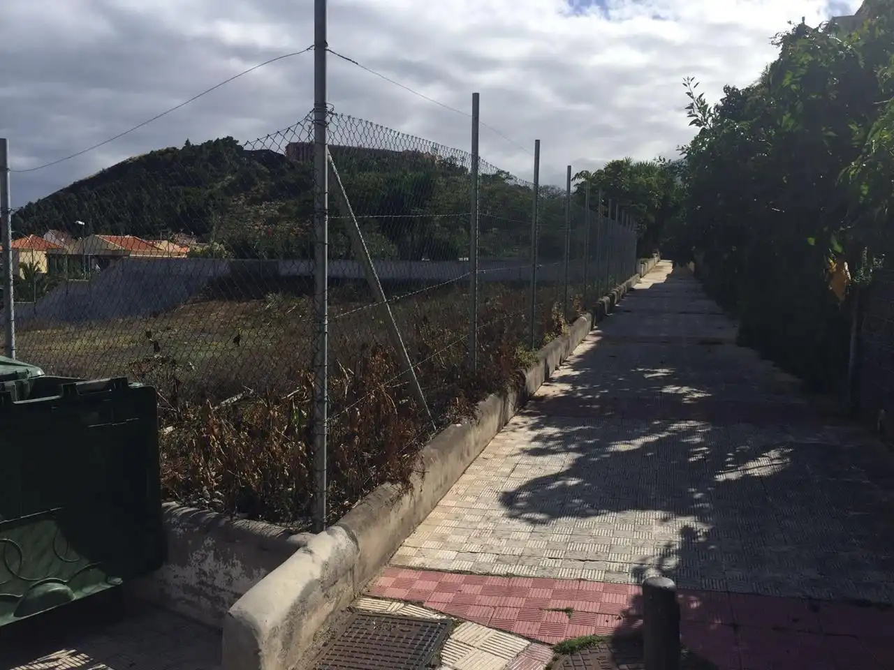 Vista exterior de Terreny industrial en venda en Puerto de la Cruz