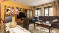 Living room of Flat for sale in Pinto  with Air Conditioner and Heating