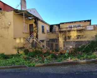 Vista exterior de Casa o xalet en venda en Vigo  amb Terrassa