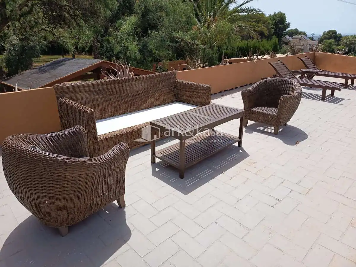Terraza de Casa o chalet de alquiler en Sagunto / Sagunt con Aire acondicionado, Jardín privado y Terraza