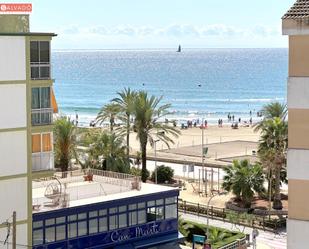 Vista exterior de Àtic en venda en Cunit amb Aire condicionat, Calefacció i Terrassa