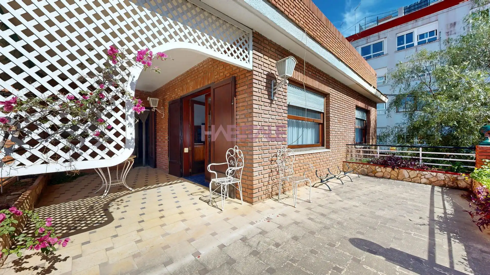 Vista exterior de Casa o chalet en venta en Torrent con Terraza, Trastero y Piscina