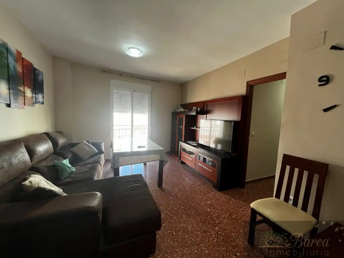Flat with terrace for sale in Rute