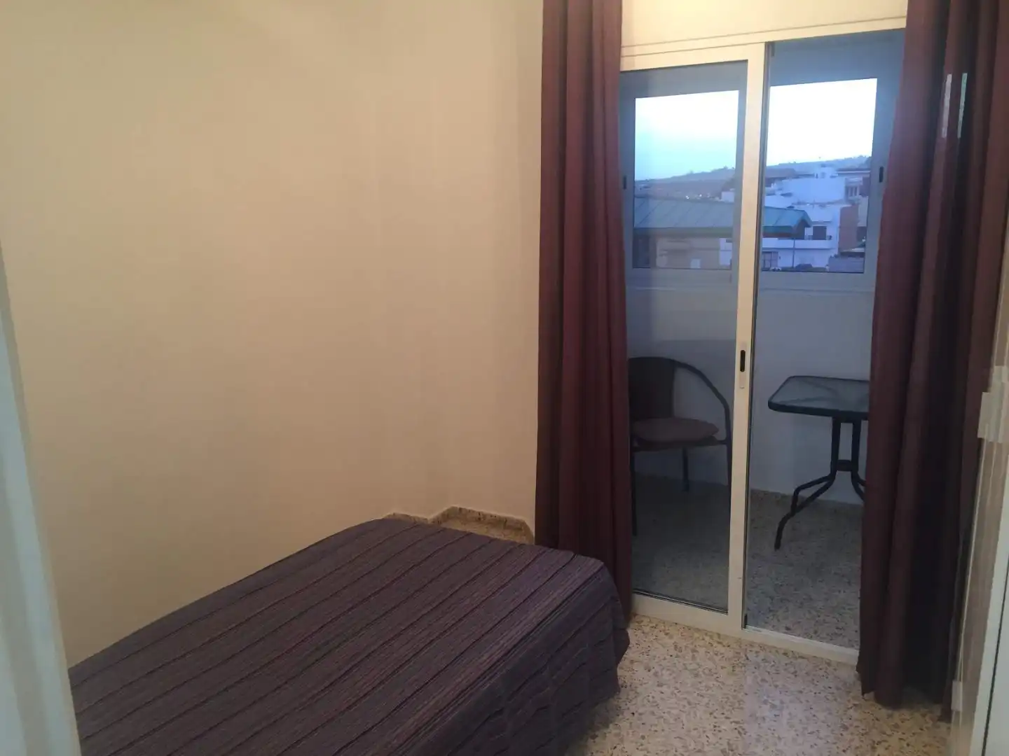Bedroom of Flat for rent in El Tablero