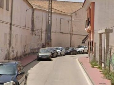 Flat with lift for sale in Calle AZORIN