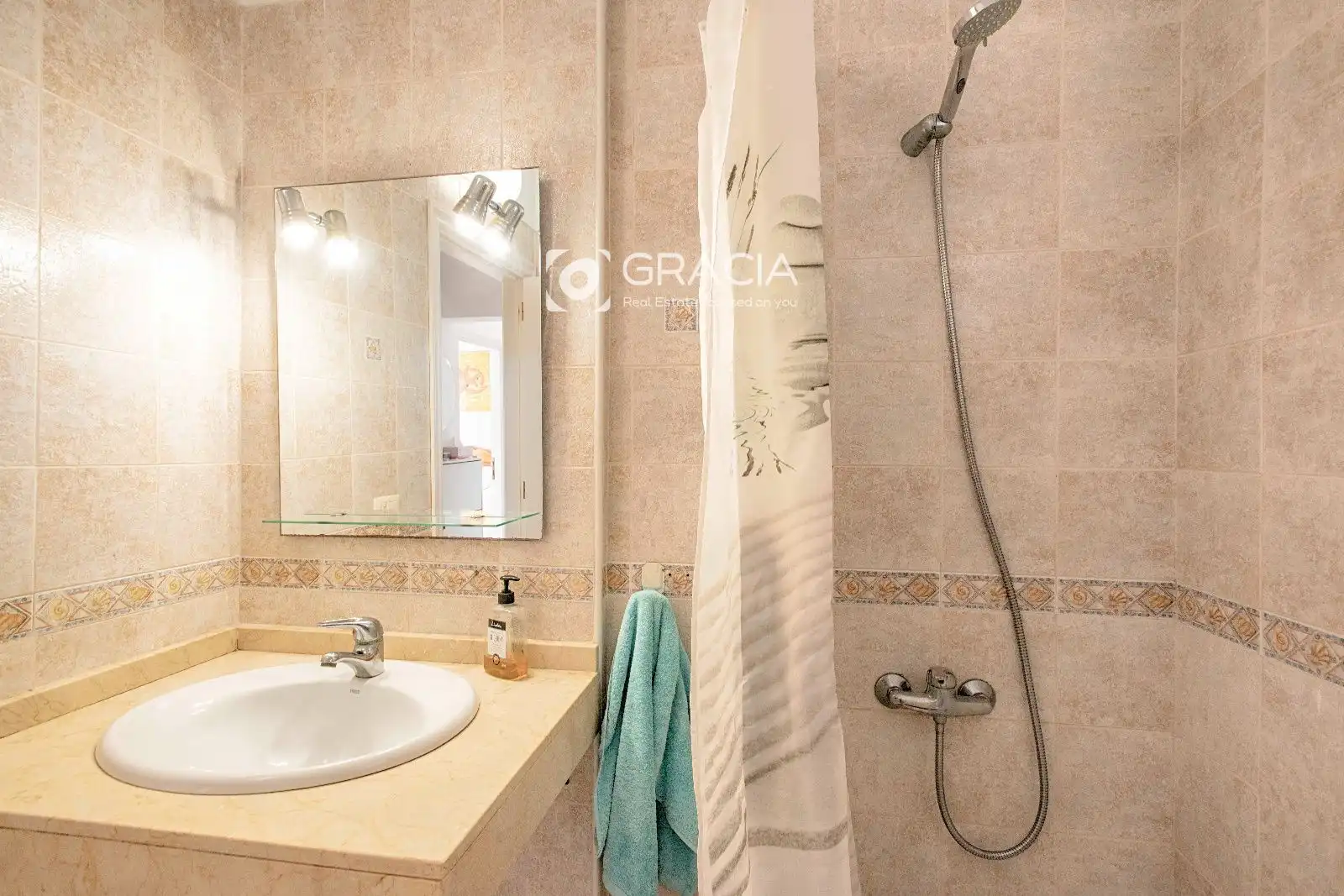 Badezimmer von Wohnung zum Verkauf in Adeje mit Terrasse, Abstellraum und Schwimmbad