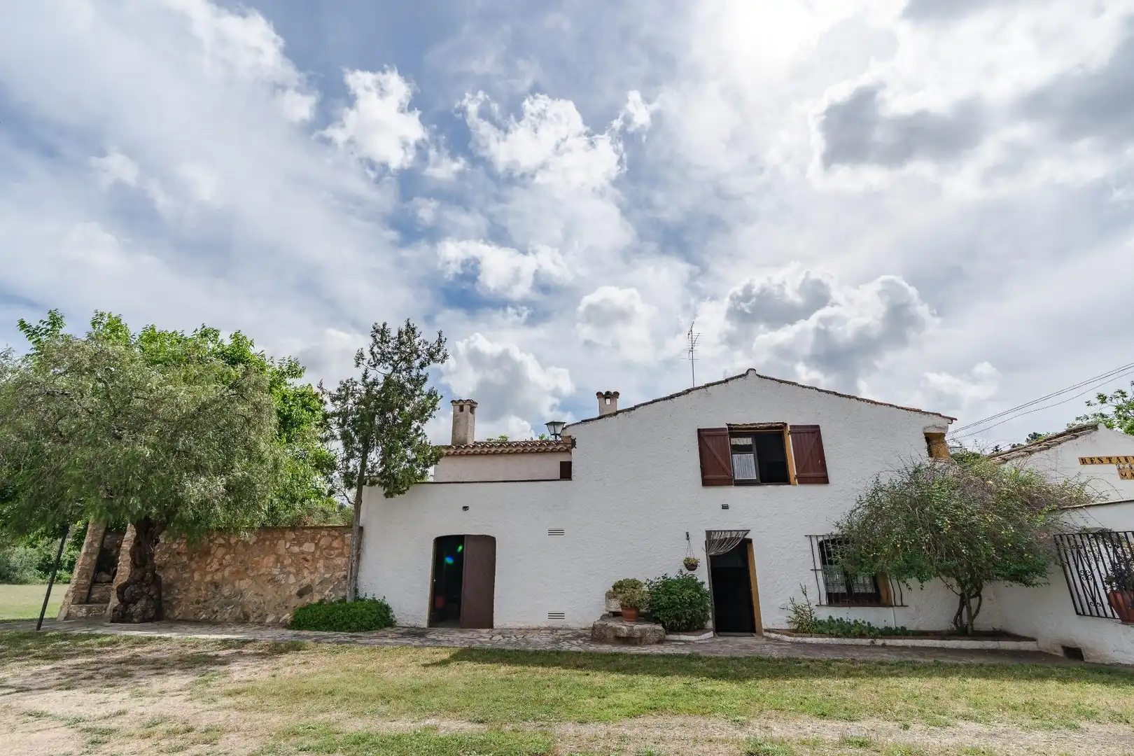 Vista exterior de Casa o xalet en venda en Vespella de Gaià amb Calefacció, Terrassa i Balcó