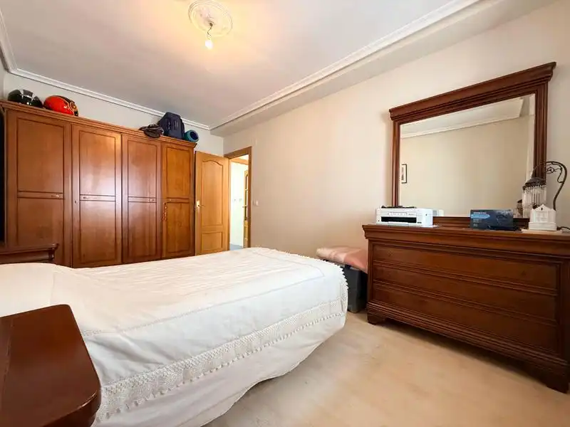 Habitación de Piso en venta en Valladolid con Calefacción y Balcón