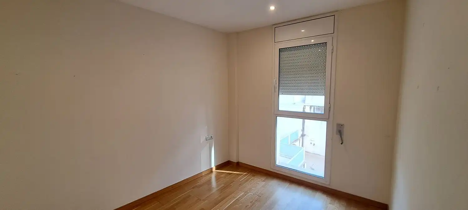 Schlafzimmer von Wohnung zum Verkauf in Reus mit Klimaanlage und Parkett