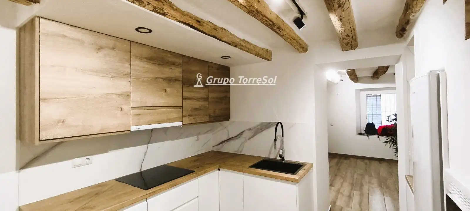 Kitchen of Houses for sale in Centre