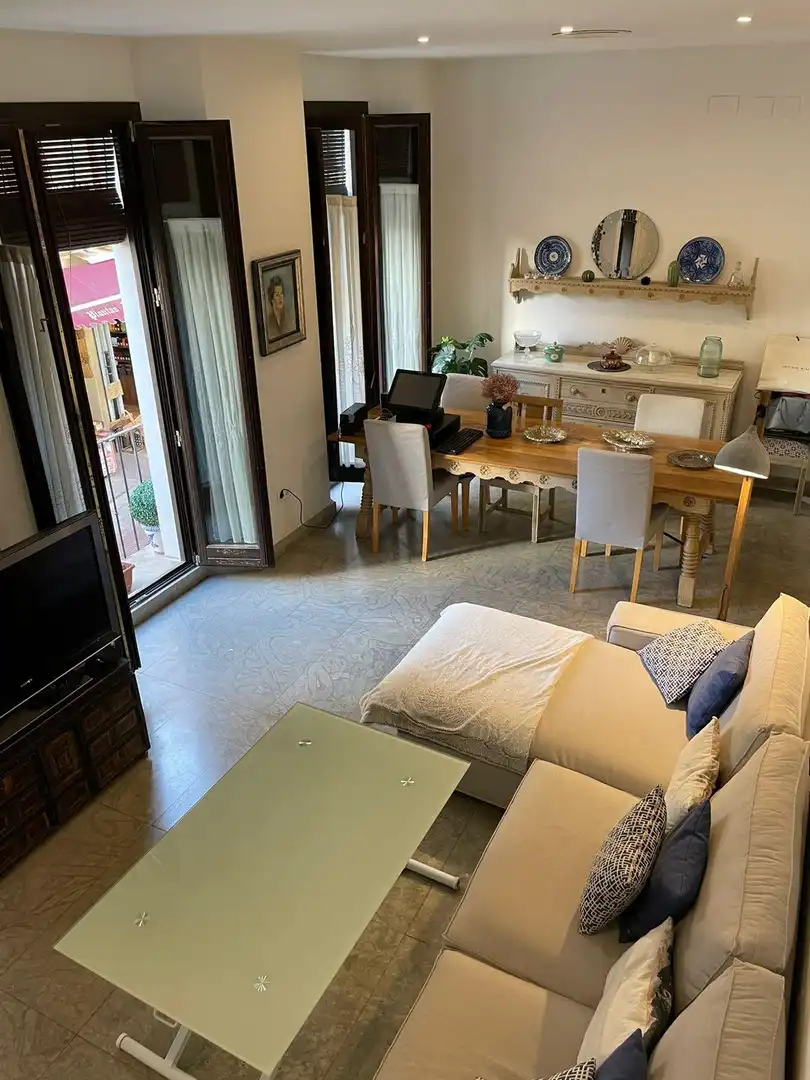 Sala de estar de Edificio en venta en Granada