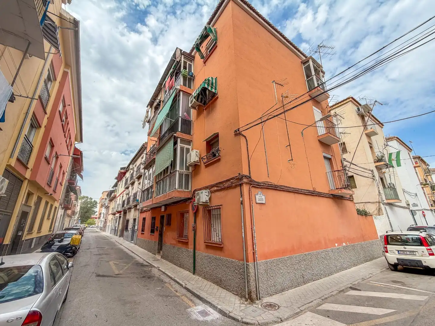 Vista exterior de Piso en venta en Granada con Aire acondicionado, Calefacción y Terraza