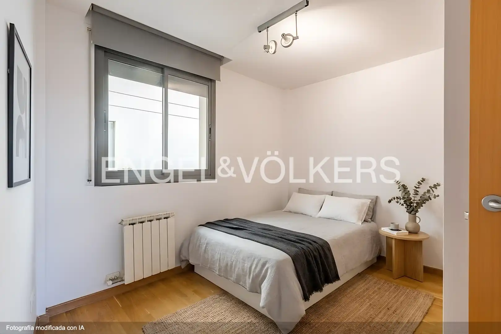 Bedroom of Flat for sale in Sant Cugat del Vallès  with Heating, Private garden and Parquet flooring