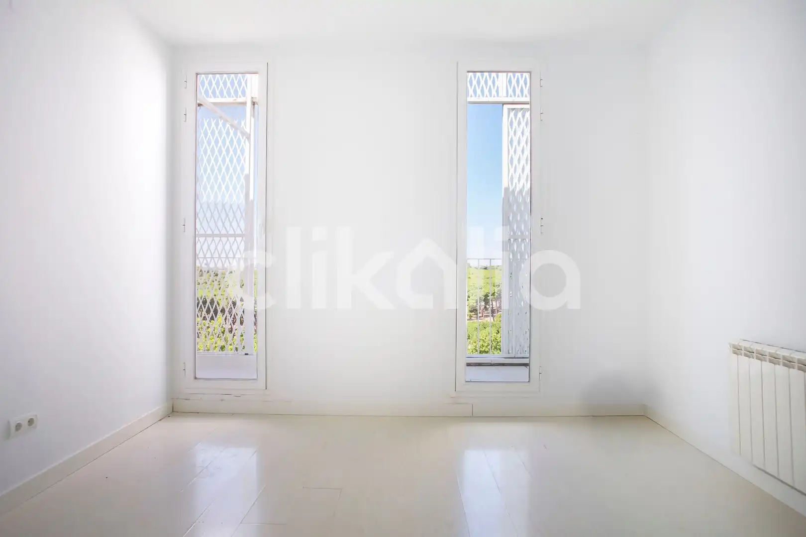 Habitación de Piso en venta en Madrid con Calefacción, Terraza y Trastero