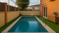 Swimming pool of House or chalet for sale in Sant Cugat del Vallès  with Air Conditioner, Heating and Private garden