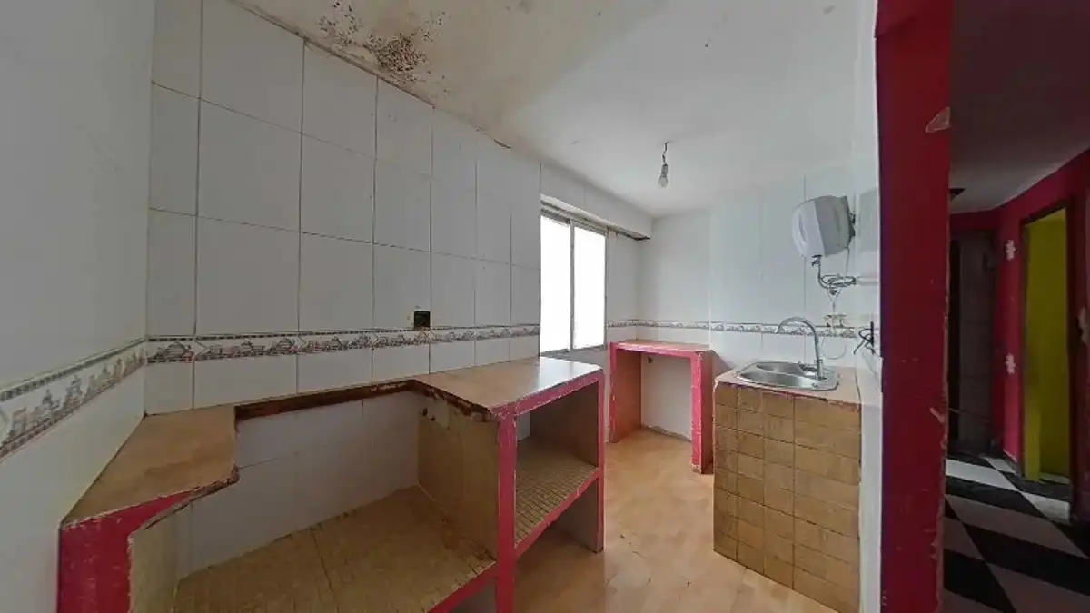 Kitchen of Flat for sale in Sevilla