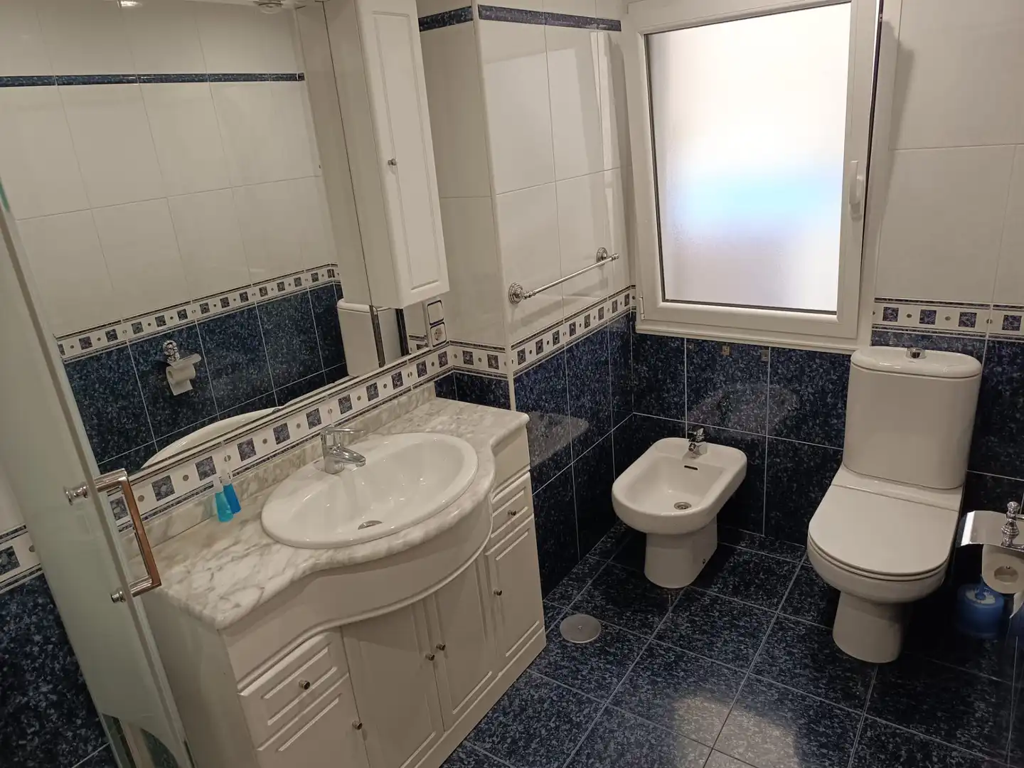 Flat with terrace to rent in Avenida de la Costa, imagen 11