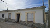 Vista exterior de Casa o xalet en venda en Valdeavero amb Jardí privat
