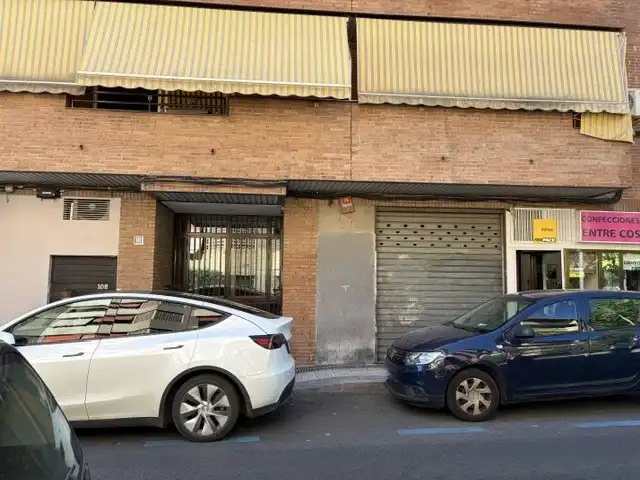 Business premises for sale in Isaac Peral, imagen 15