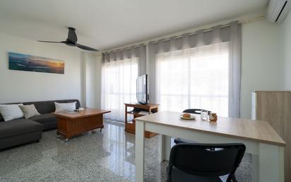 Sala d'estar de Apartament en venda en Fuengirola amb Balcó