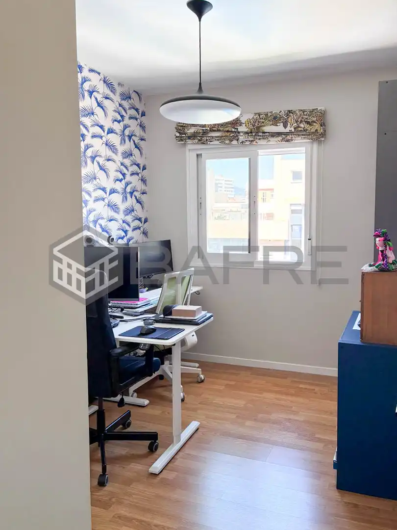 Dormitori de Àtic en venda en Málaga amb Aire condicionat, Parquet i Terrassa