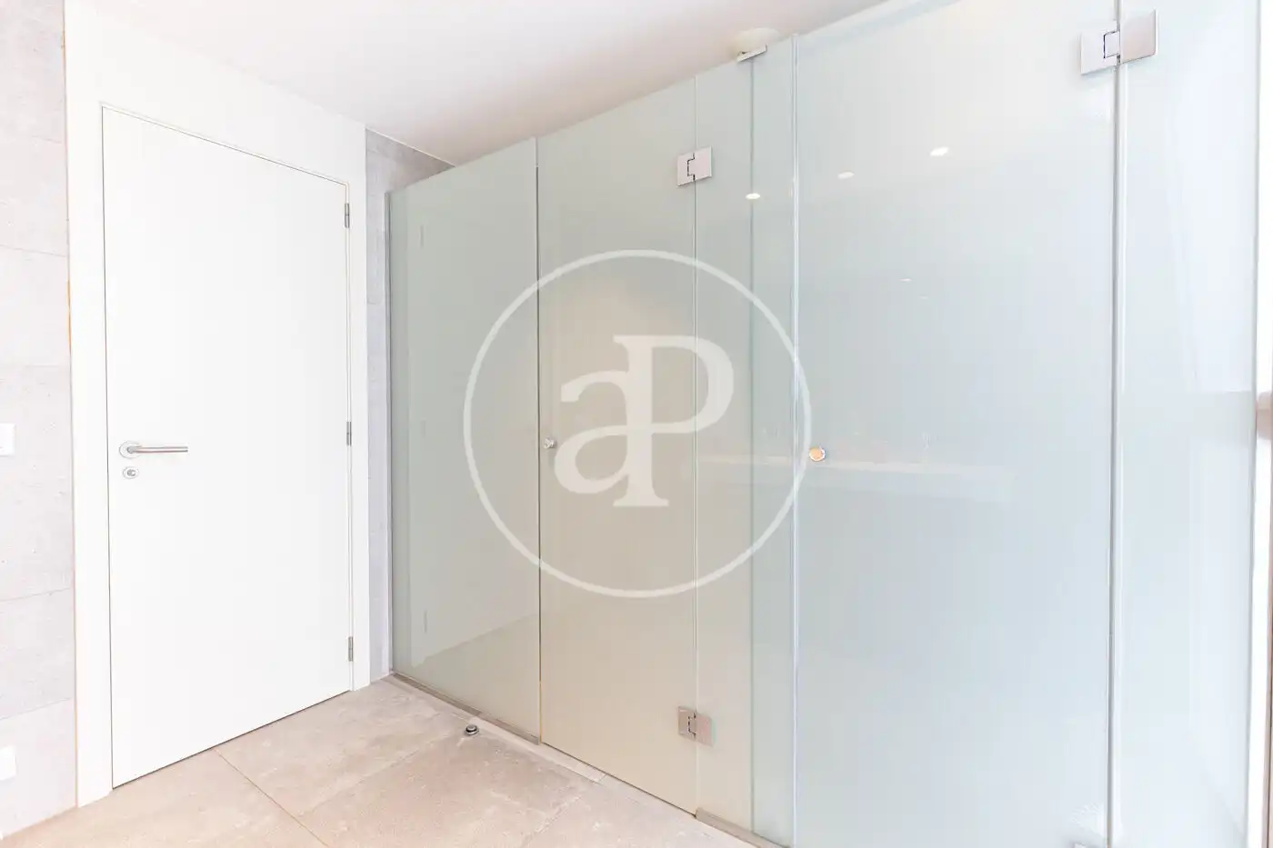 Flat for sale in Sant Cugat del Vallès  with Air Conditioner, Heating and Private garden
