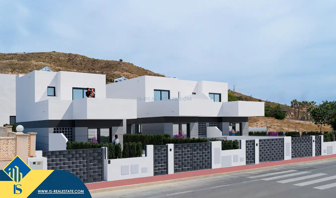 Chalet con piscina en venta en Busot