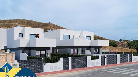Casas en construcción en Alicante, provincia de Alicante. 3 habitaciones | 159 m² | 6 kilómetros del mar