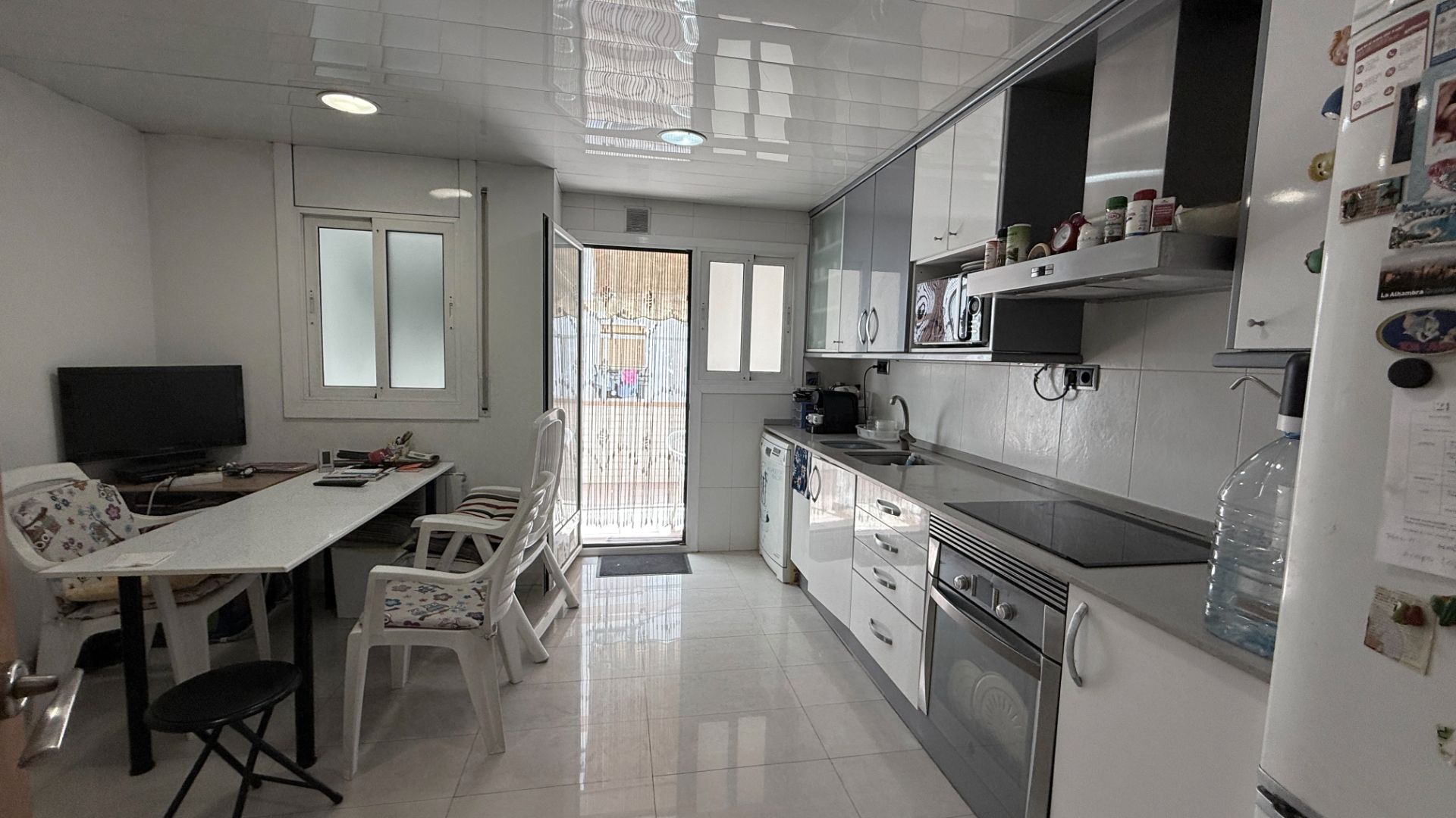 Kitchen of Single-family semi-detached for sale in Cornellà de Llobregat  with Air Conditioner, Parquet flooring and Terrace