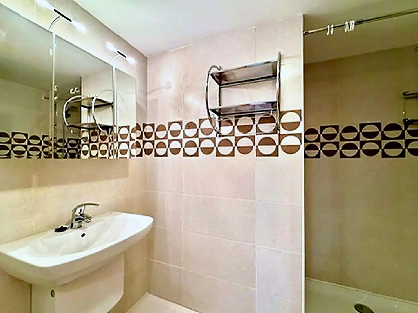 Bathroom of Apartments for sale in Roses  with Heating and Balcony