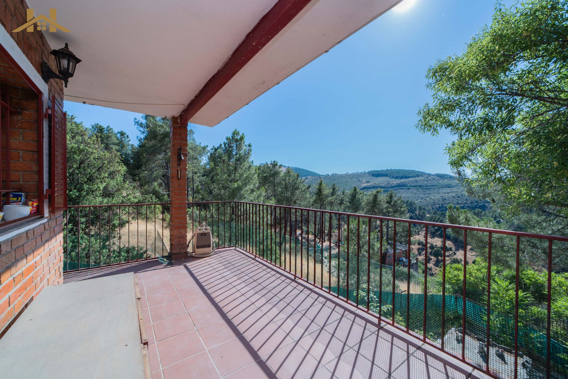 Terrassa de Casa o xalet en venda en Santa María de la Alameda amb Jardí privat, Terrassa i Traster
