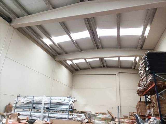 Nave industrial en Venta en Barros - C/ ALFONSO ALVAREZ MIRANDA en Los Corrales de Buelna