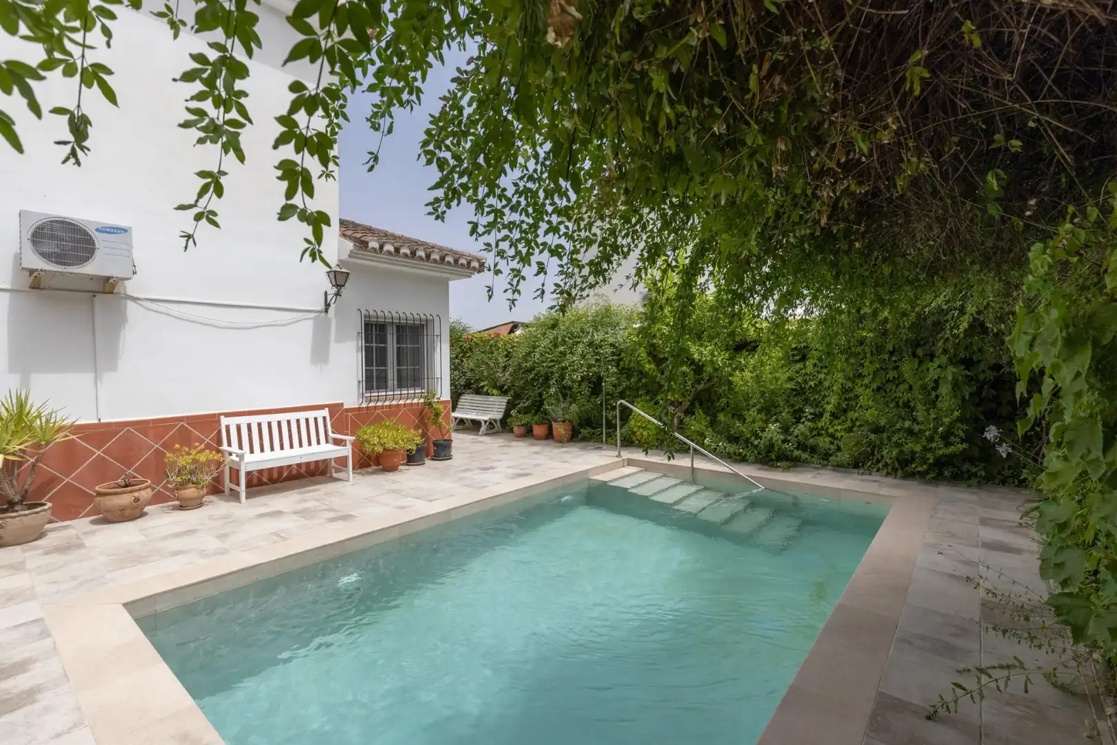 Piscina de Casa o xalet en venda en La Zubia amb Aire condicionat, Calefacció i Jardí privat