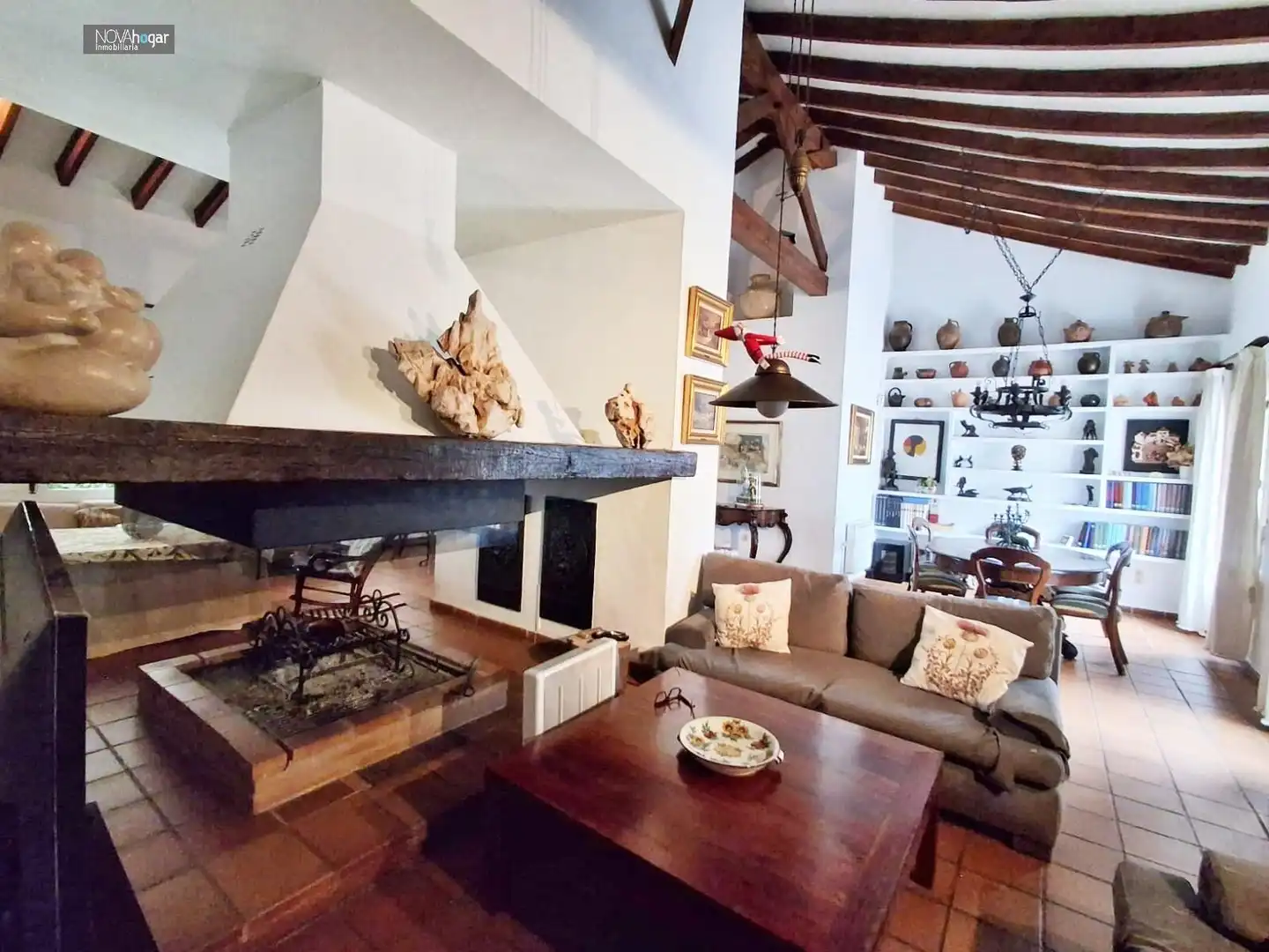 Sala d'estar de Finca rústica en venda en Málaga amb Aire condicionat, Calefacció i Jardí privat