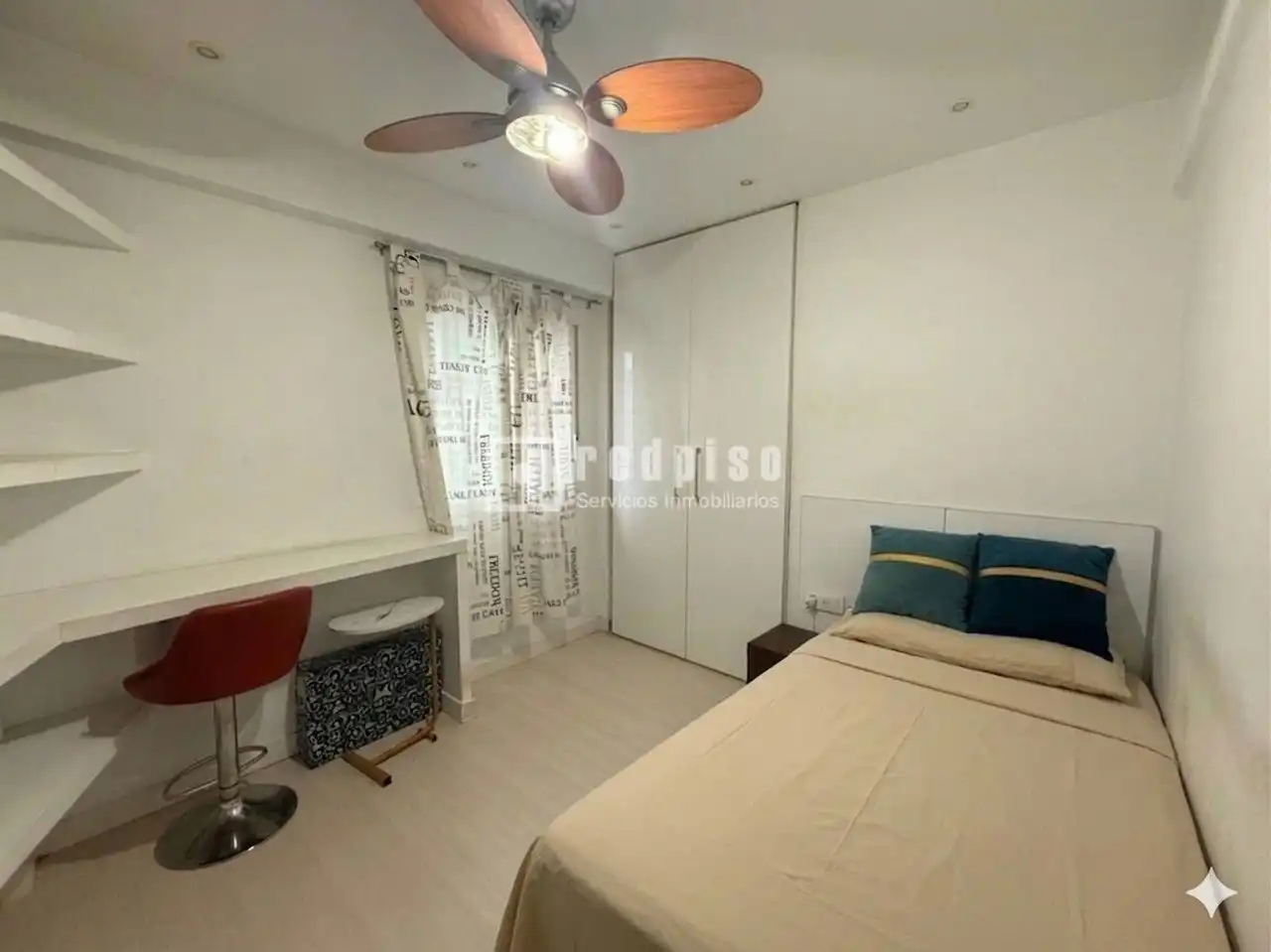 Bedroom of Flat for sale in Valencia  with Air Conditioner and Heating