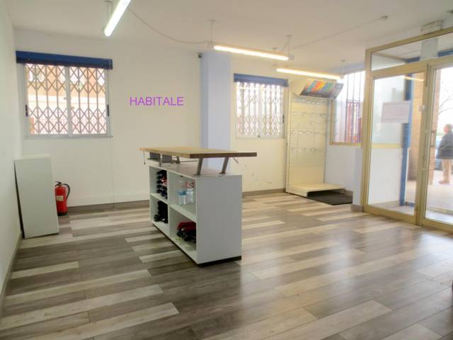 Local comercial en Alquiler en Augusto Bebel, 3 en Salvador Allende