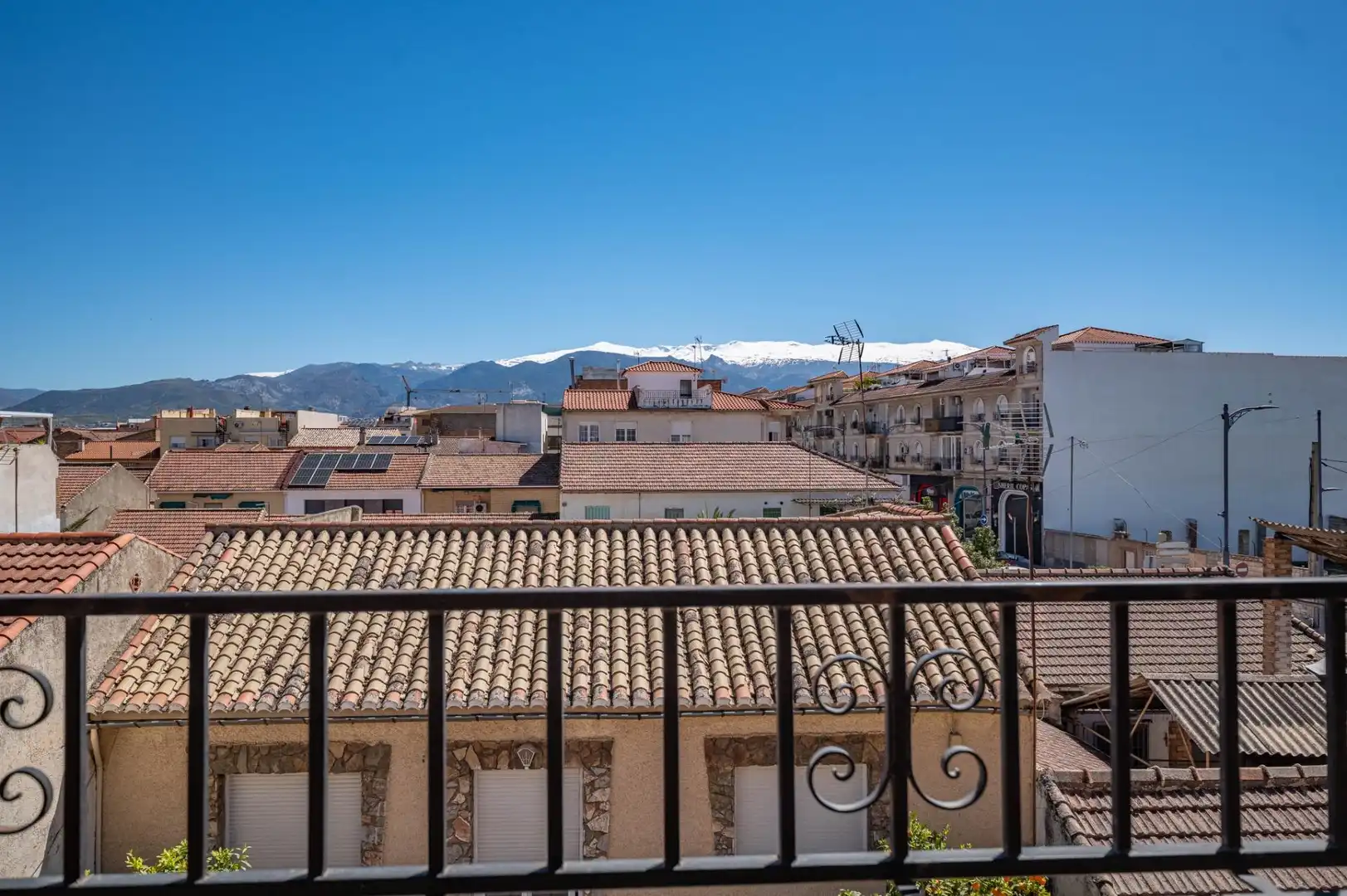 Terraza de Ático en venta en Armilla con Aire acondicionado, Trastero y Amueblado