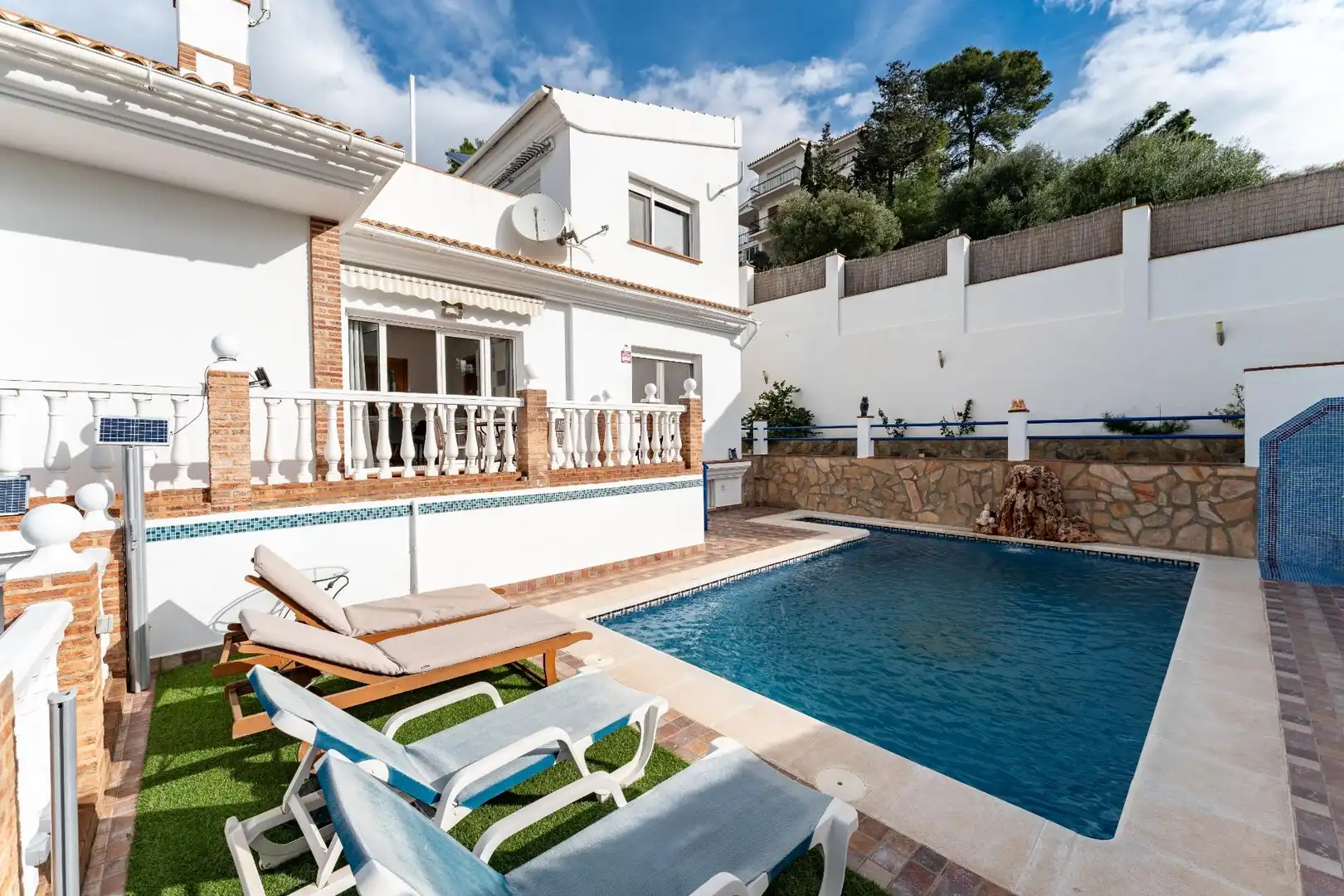 Piscina de Casa o chalet en venta en Vélez-Málaga con Piscina comunitaria