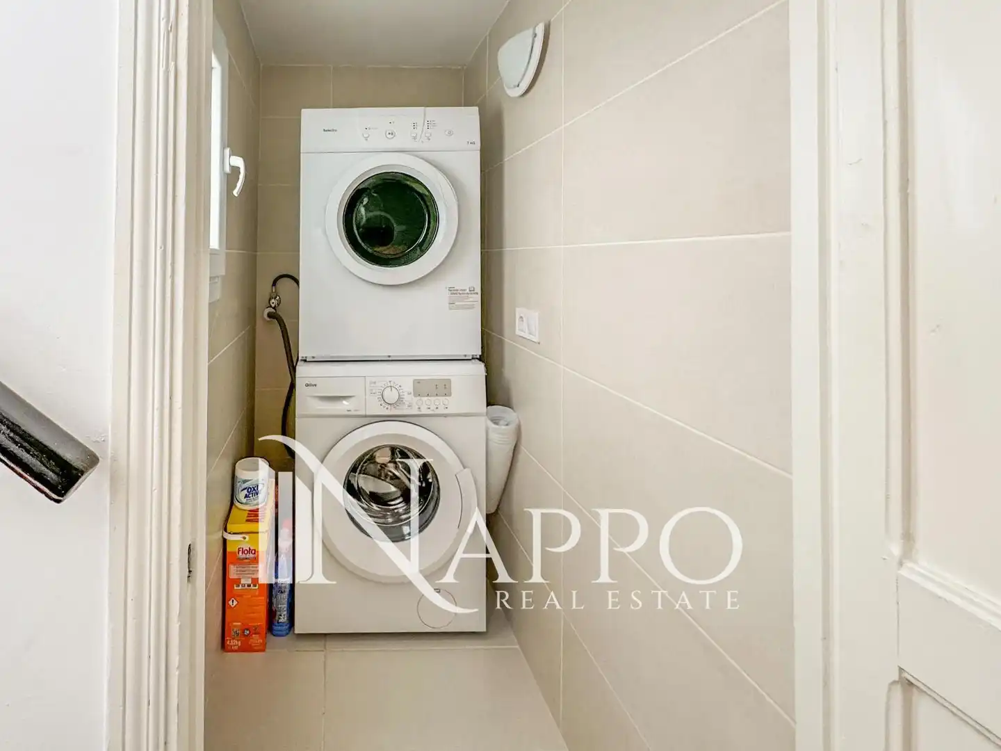 Bathroom of Flat for rent in  Palma de Mallorca  with Air Conditioner, Terrace and Furnished