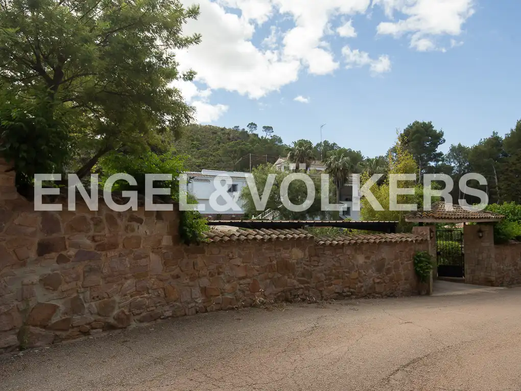 Exterior view of Houses for sale in Náquera  with Air Conditioner, Heating and Private garden
