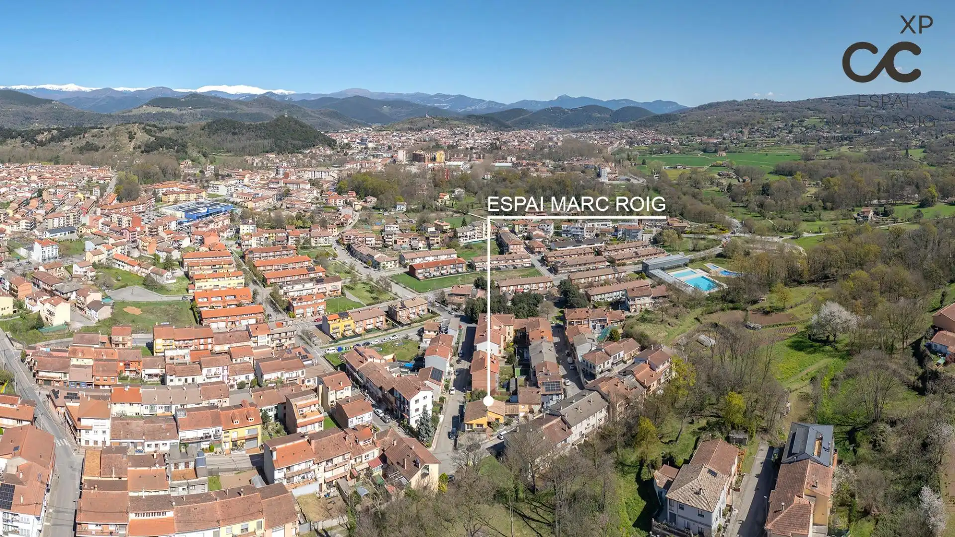 Vista exterior de Casa o chalet en venta en Olot con Calefacción, Jardín privado y Parquet