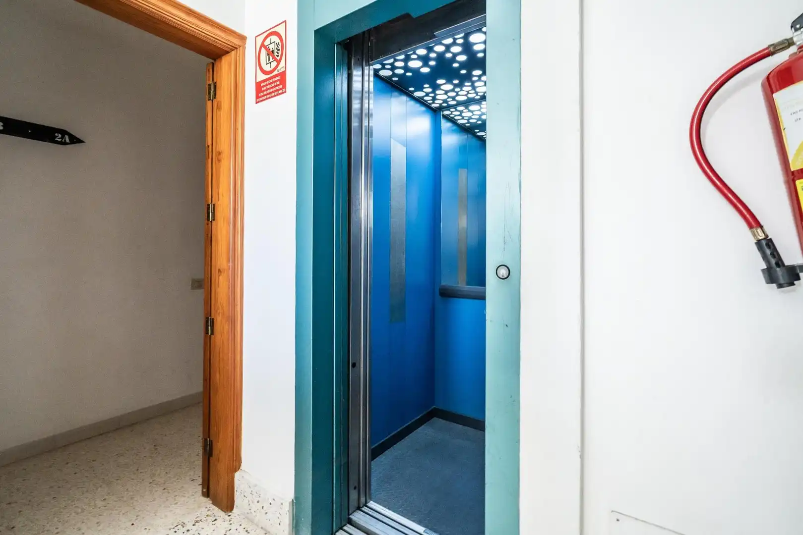 Apartment with lift for sale in SUECIA 14, imagen 4