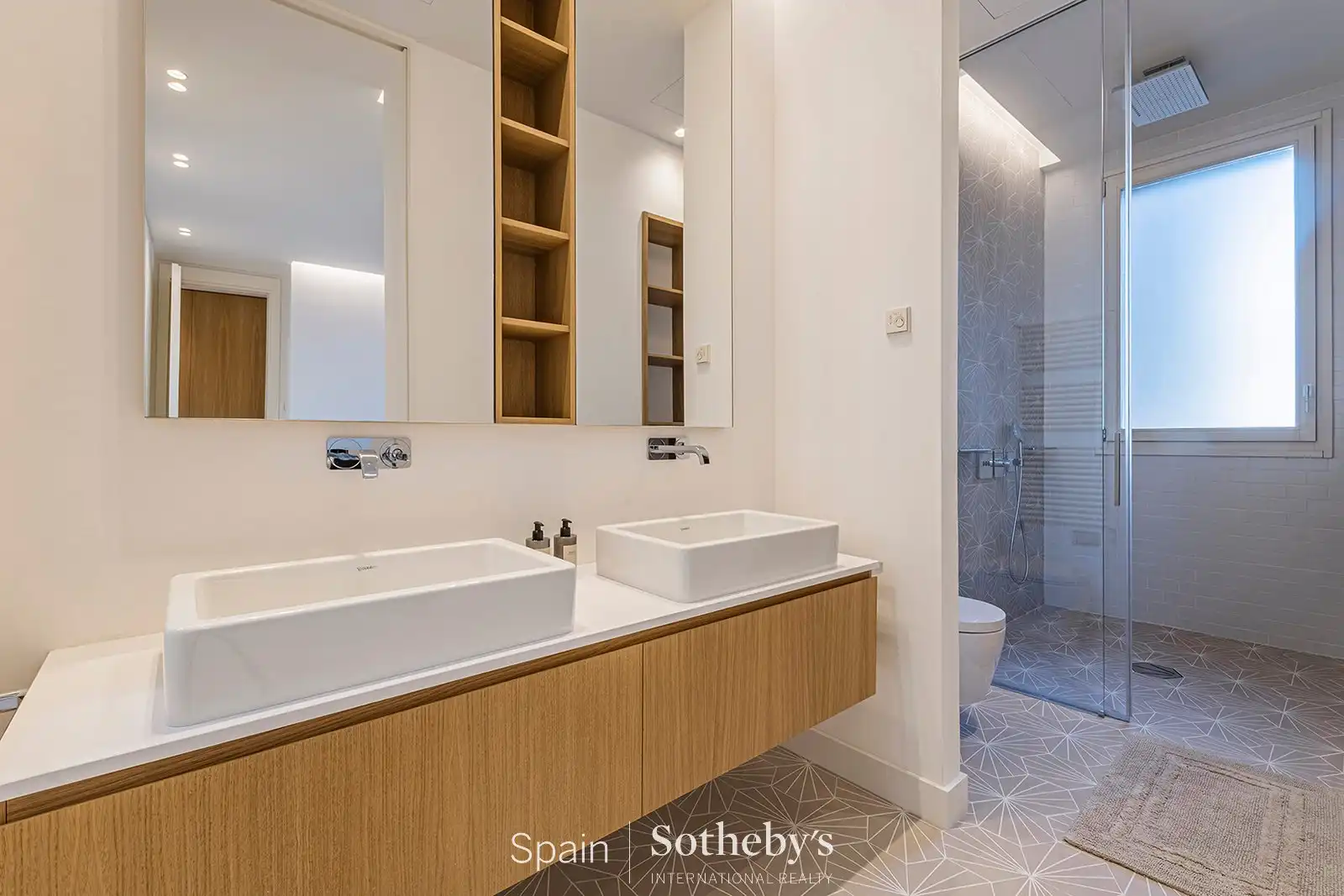 Appartement compact avec piscine à vendre à Eixample, imagen 25