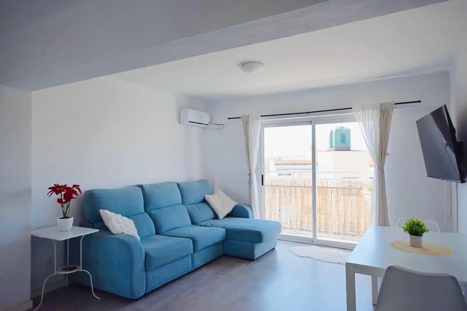 Sala d'estar de Àtic en venda en  Palma de Mallorca amb Terrassa i Balcó
