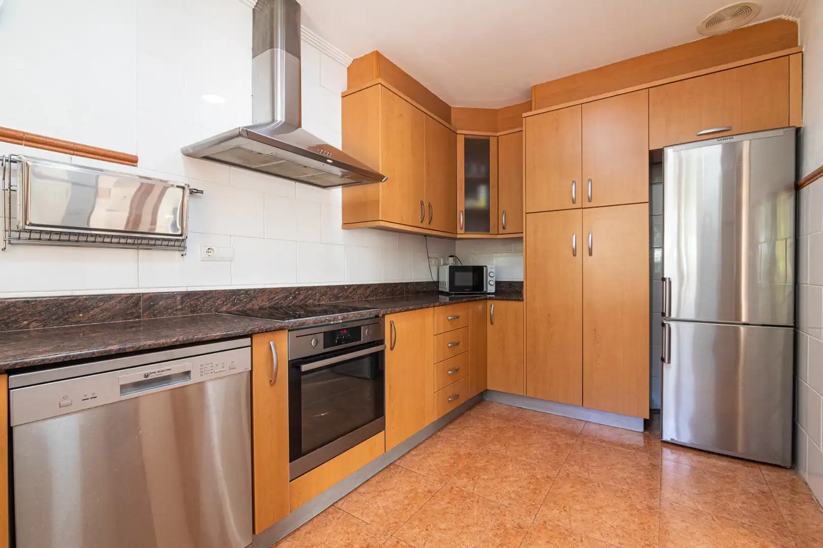 Kitchen of Houses for sale in Elche / Elx  with Air Conditioner, Heating and Terrace