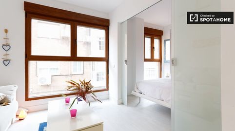 Apartamento de 1 dormitorio en alquiler en Valdeacederas, Madrid, imatge 3